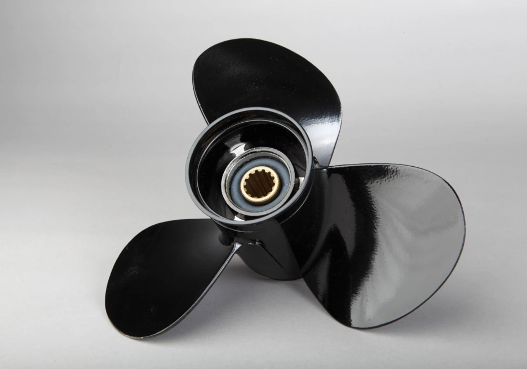 Båtpropeller för Honda, stigning 10 tum - Bild 2