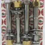 Bultsats, 4st långa bultar mellan motor och plate. 4tum