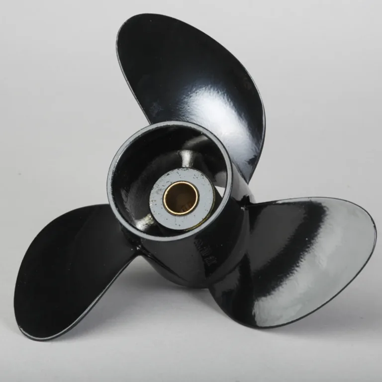 7 7/8x8 tum - Propeller för Mercury båtmotor 4-6 hk
