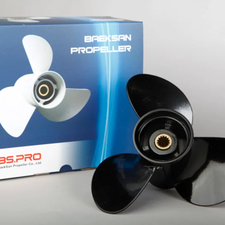 3-bl båtpropeller till Mercury/Tohatsu/Evin stigning 9 3/4 tum