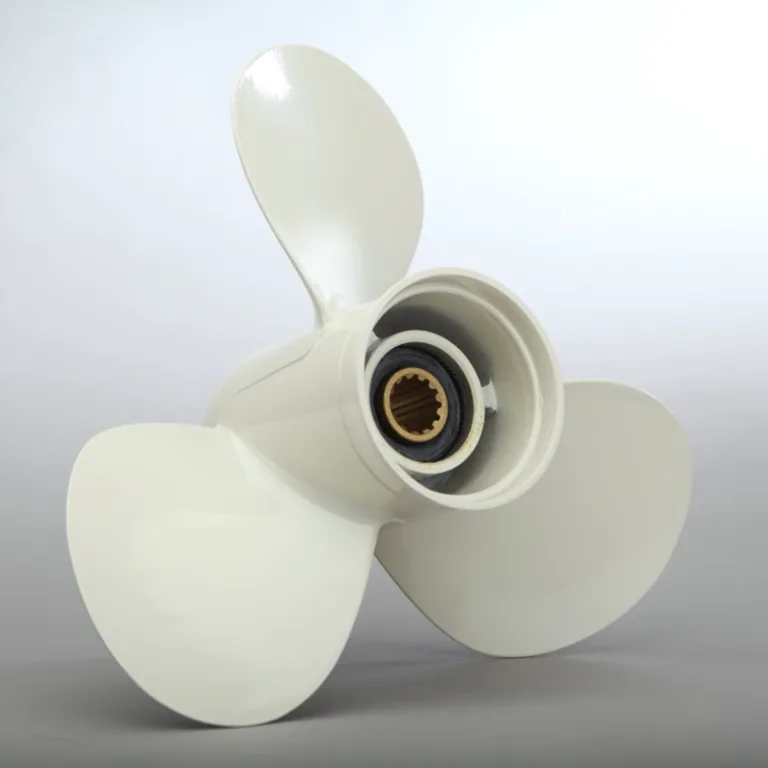 3-bl båtpropeller för Yamaha, stigning 14 tum